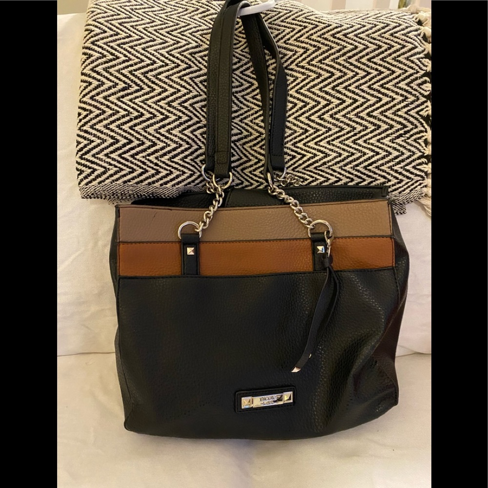 NICOLE MILLER EXCELLENT CONDITION VERY CLEAN